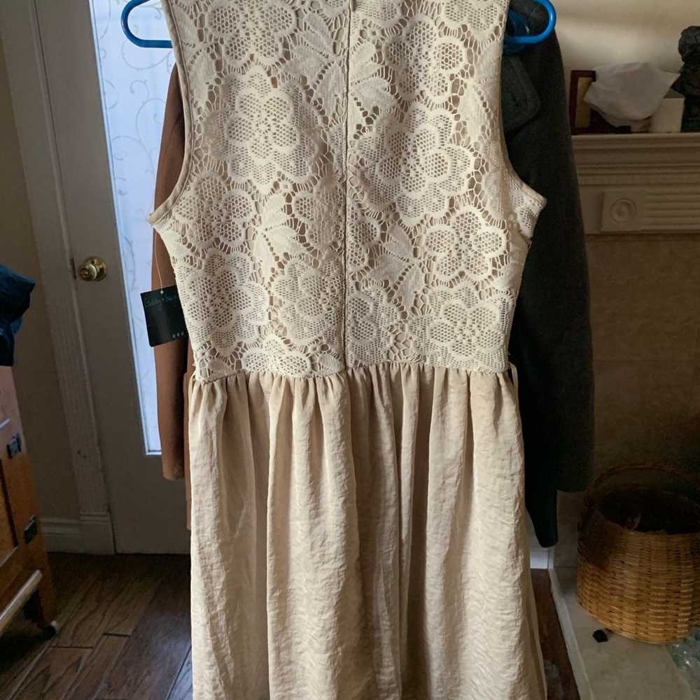 Cream Lace overlay dress - image 4