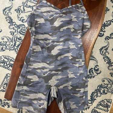 NEW Bombshell cheapest GUNMETAL Gray Camo M