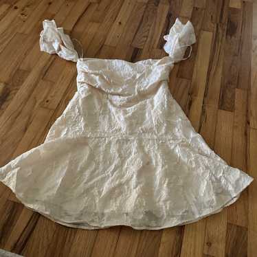 White ruffle lulus dress