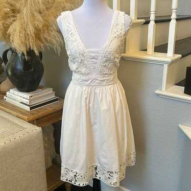 Guess White Lace Design Sleeveless Summer Dress Si