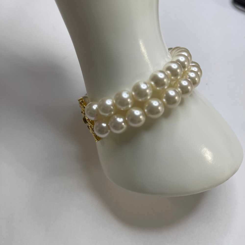 faux pearl bracelet double strand gold tone clasp… - image 4