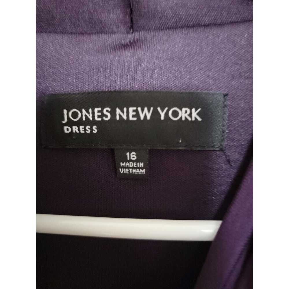 JONES NEW YORK VESTIDO COLOR MORADO SIZE 16 95% P… - image 4