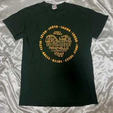 Vintage GILDAN t-shirt. - image 1