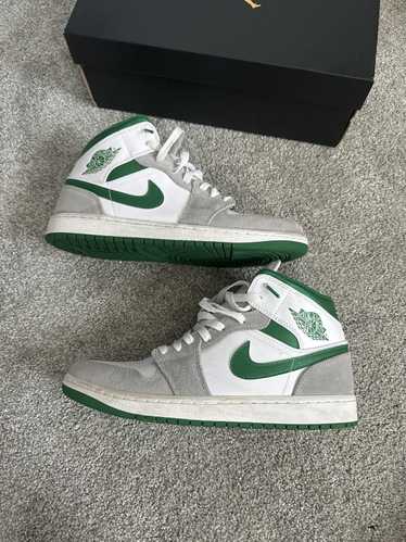 Jordan Brand Air Jordan 1 Mid SE