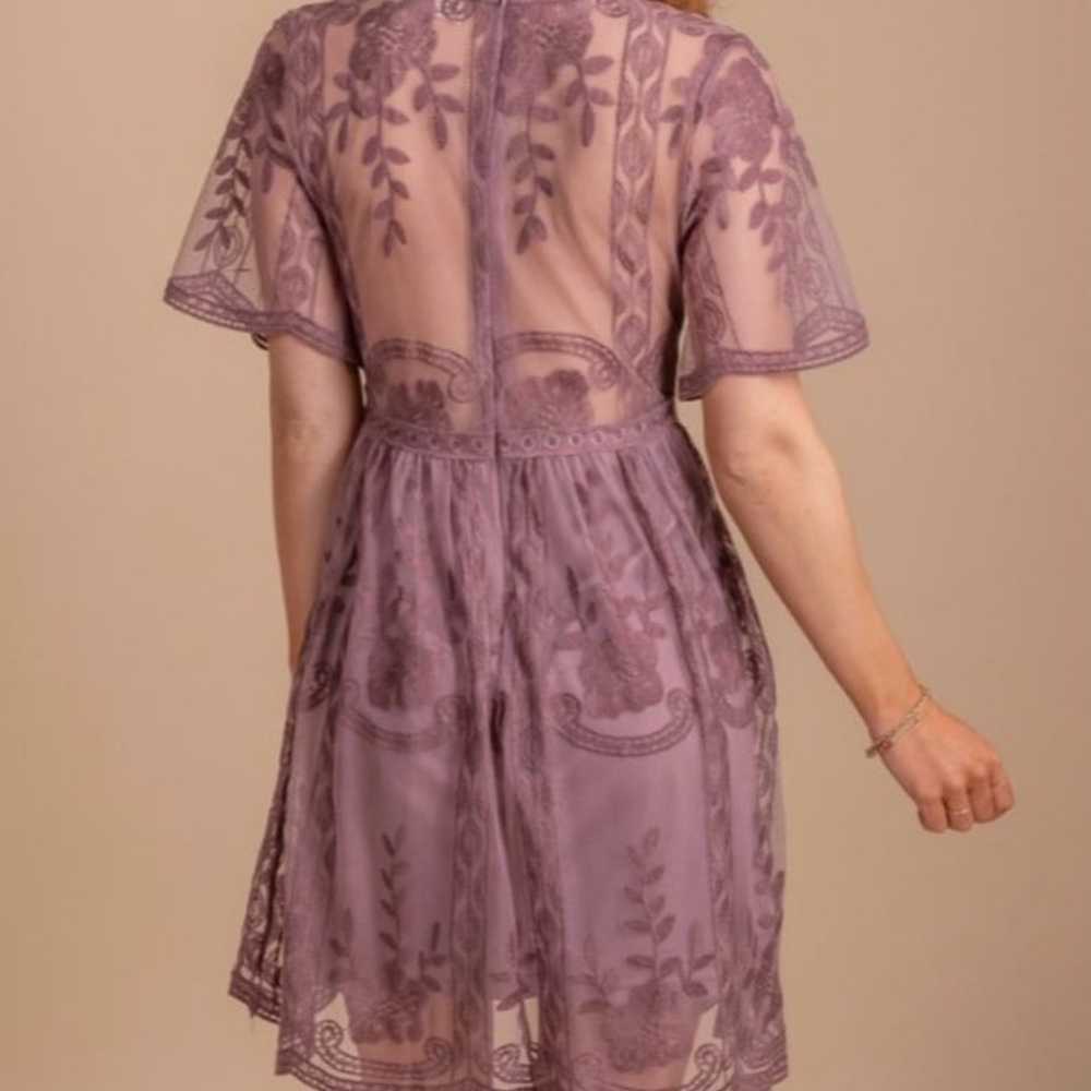 Mauve lace mini dress - image 2