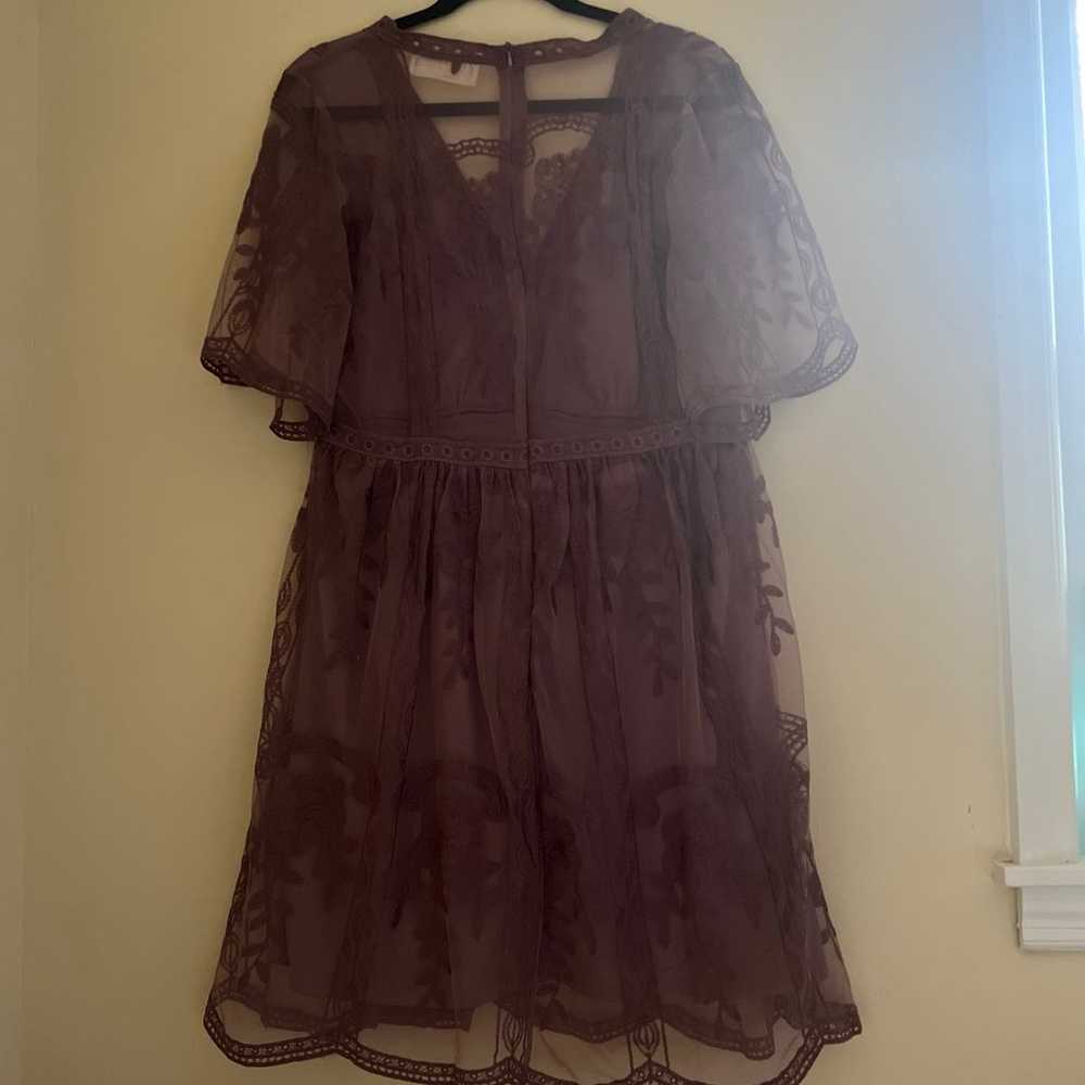 Mauve lace mini dress - image 4