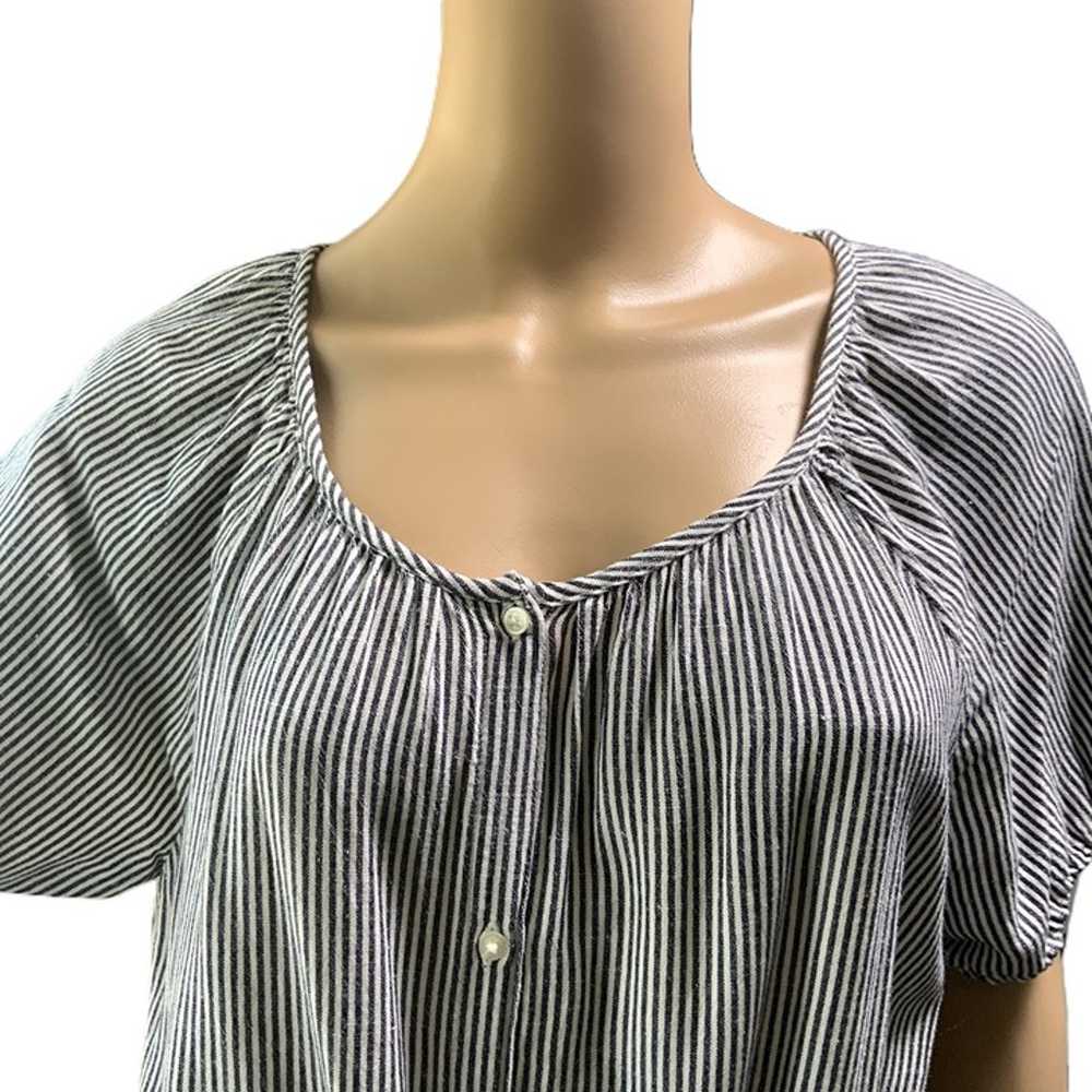 Old Navy Blue Striped Short Sleeve Button Down Co… - image 2