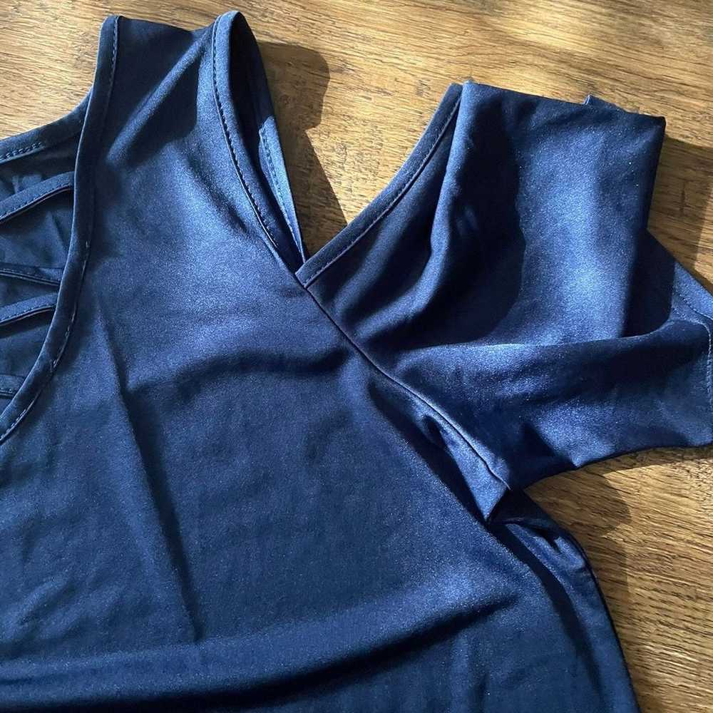 Criss cross 0X cold shoulder dress new navy blue … - image 6