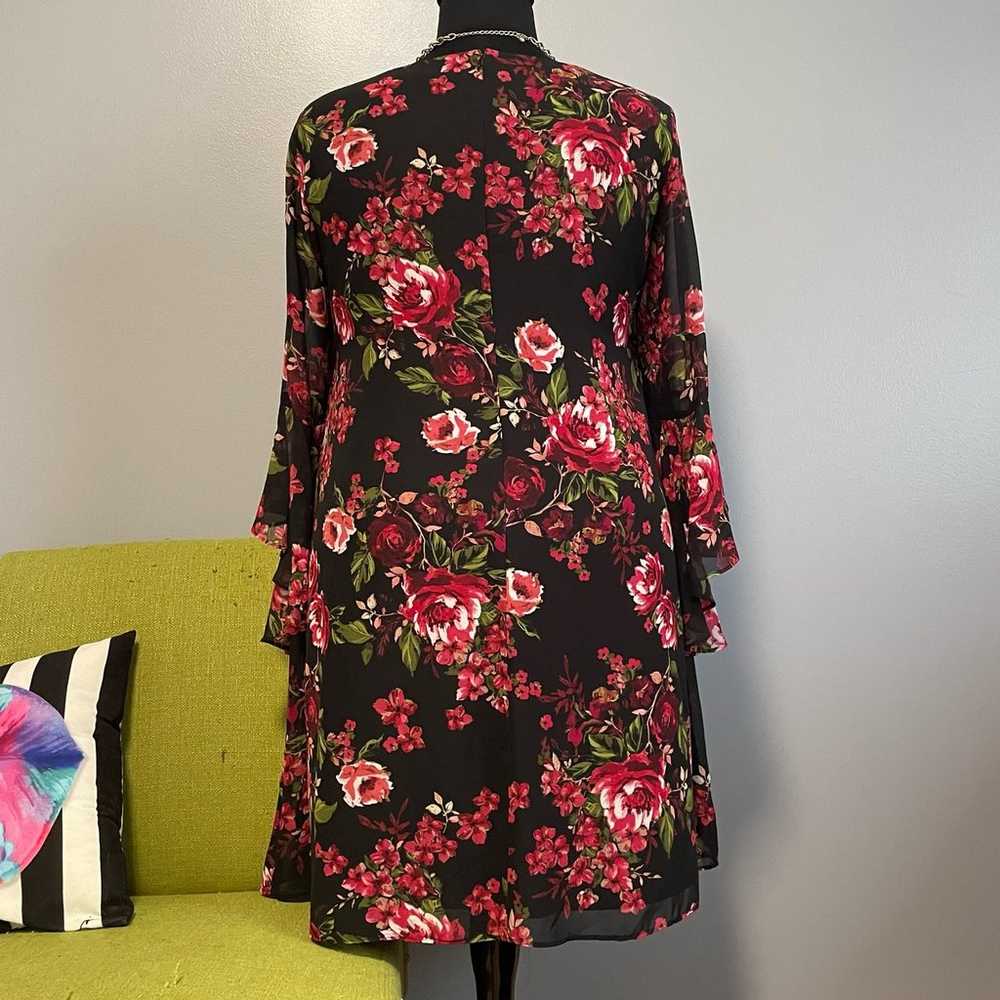 Nine West Black Red Floral Bell Sleeve Cocktail S… - image 6