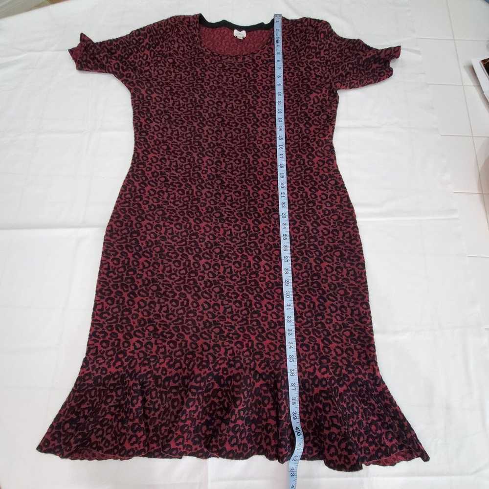 Dressbarn Leopard Print Short Sleeve Sweater Midi… - image 10