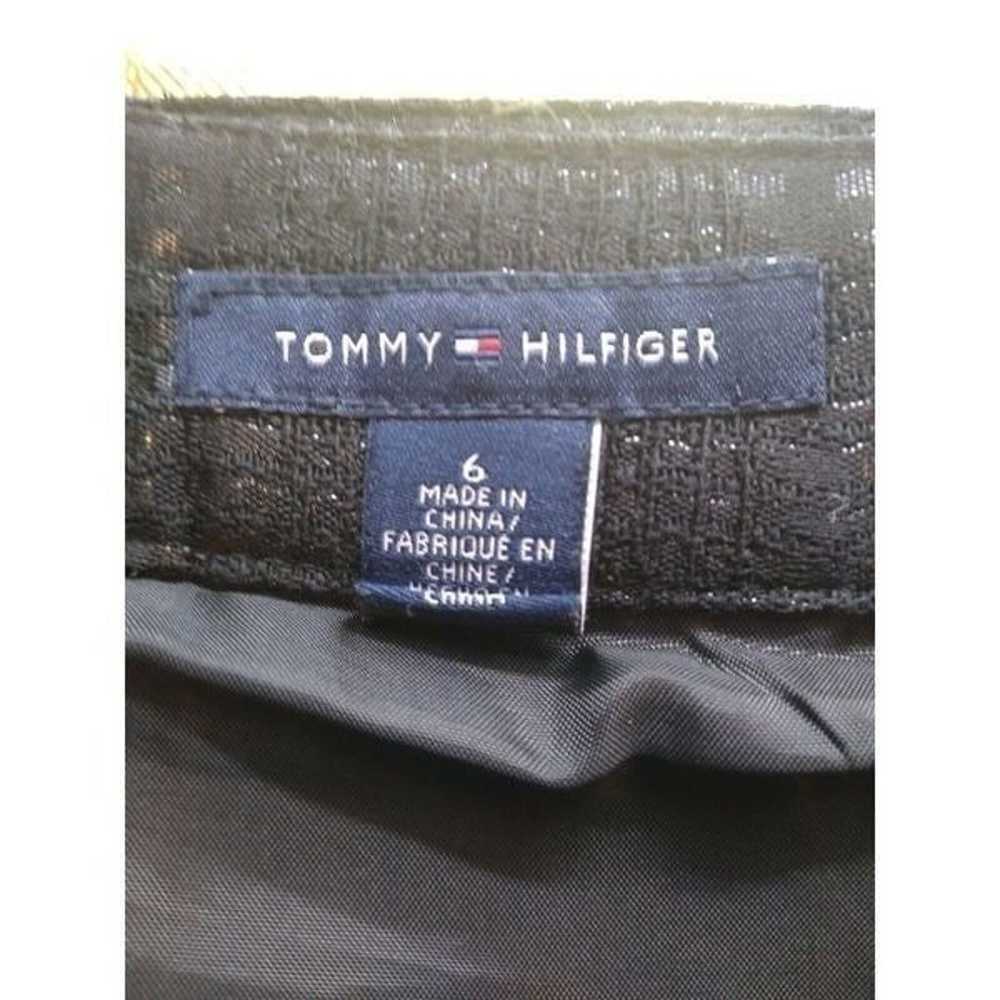 Tommy Hilfiger Wome's Black Skirt. Size 6 - image 5