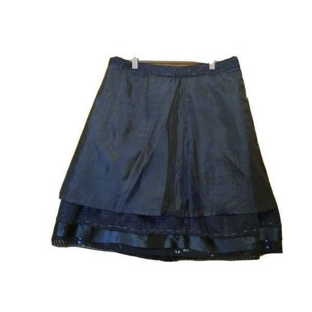 Tommy Hilfiger Wome's Black Skirt. Size 6 - image 6