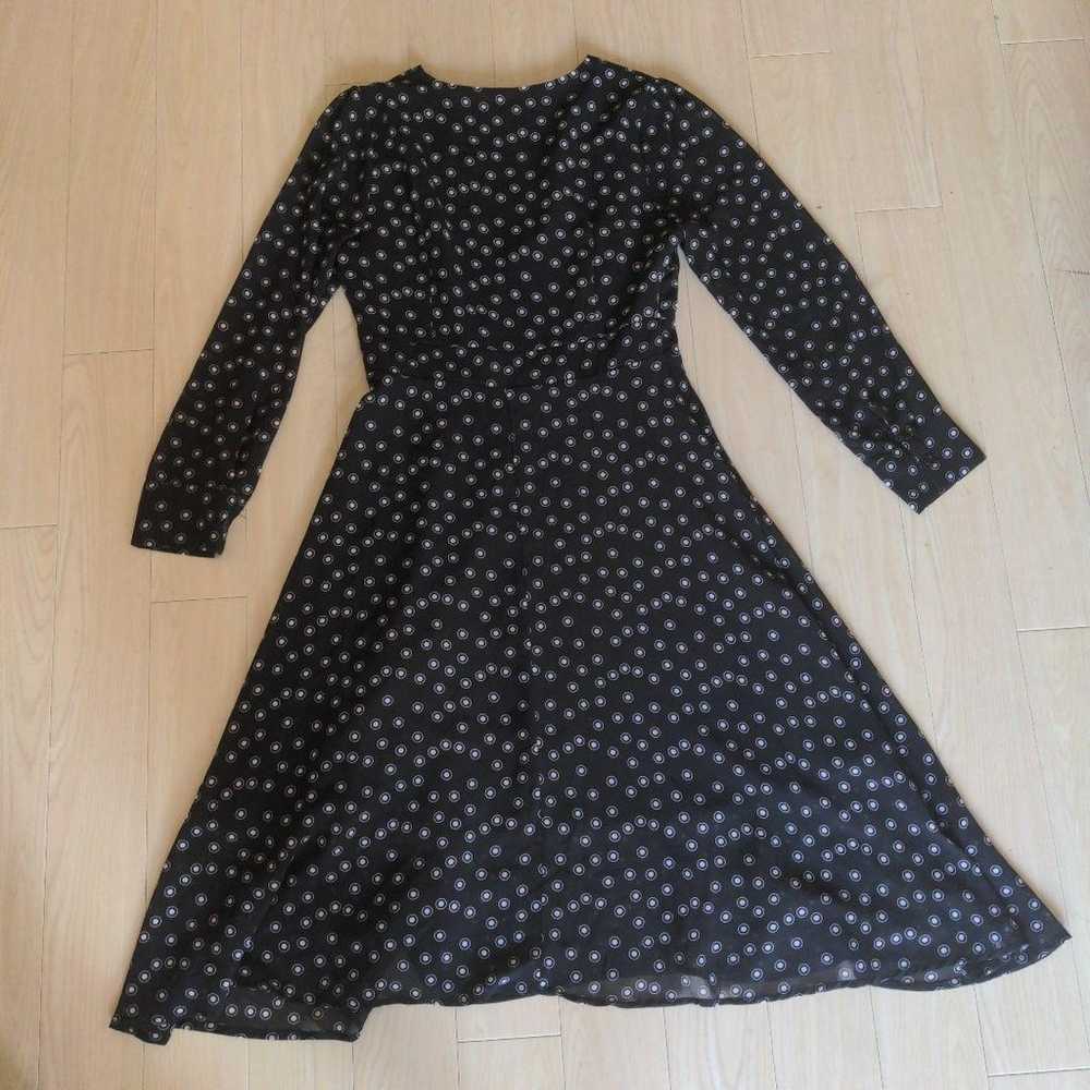 Polka dot pattern black dress. - image 3