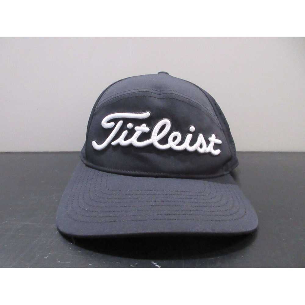 Titleist Black and White Logo Golf Baseball Golfe… - image 1