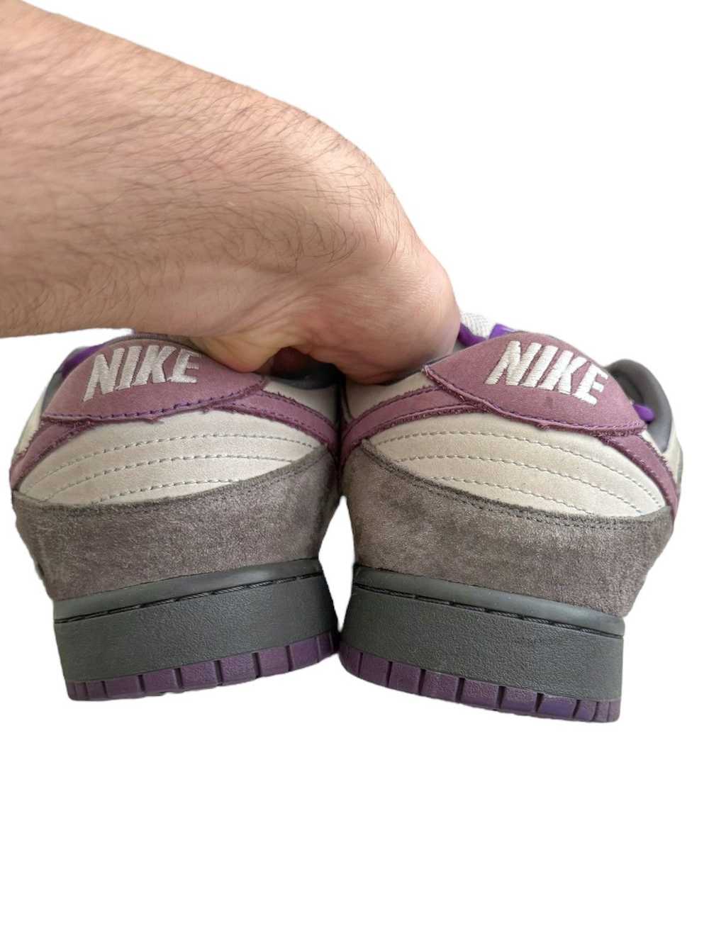 Nike 2006 OG Purple Pigeon Dunk Low SB - image 10