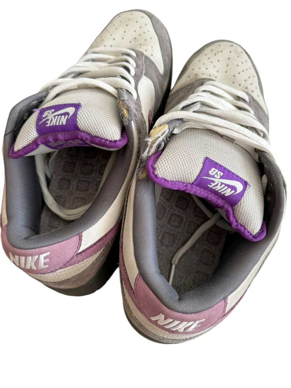 Nike 2006 OG Purple Pigeon Dunk Low SB - image 11