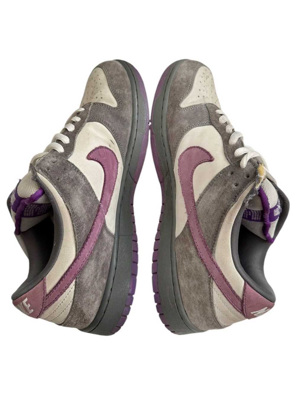 Nike 2006 OG Purple Pigeon Dunk Low SB - image 7