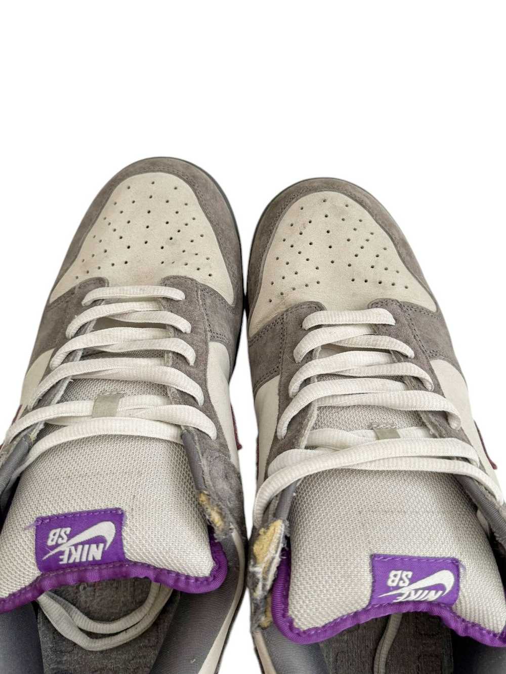 Nike 2006 OG Purple Pigeon Dunk Low SB - image 8