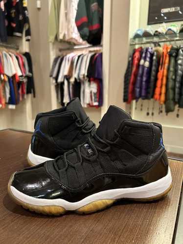 Nike Jordan 11 Retro Space Jam 2009 (GS) - image 1