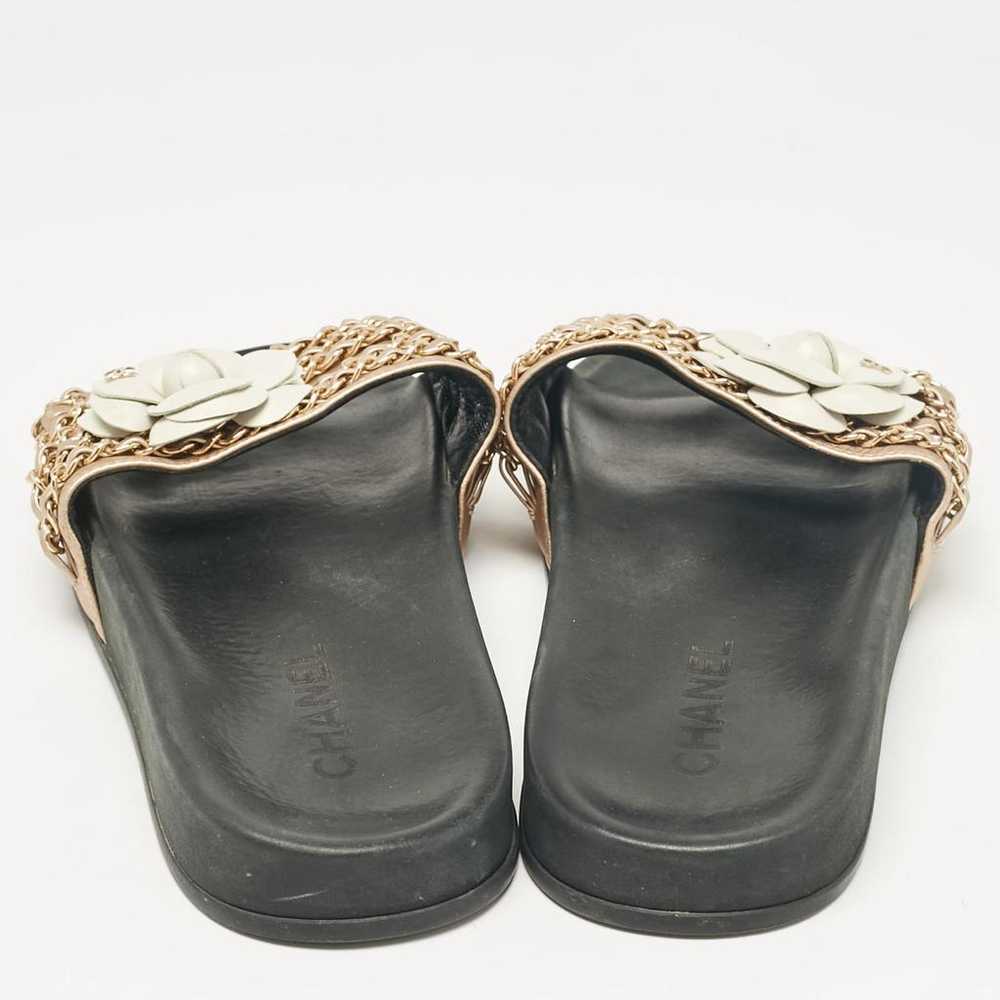 Chanel Leather flats - image 4