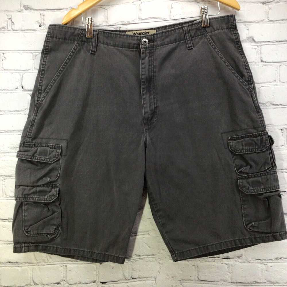 Wrangler Wrangler Cargo Shorts Mens Sz 36 Gray - image 1