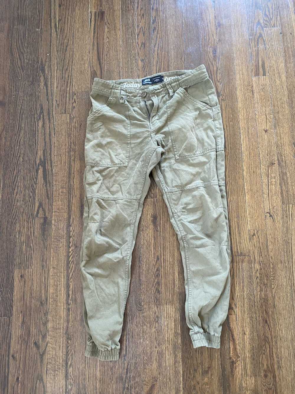 Publish PUBLISH Olive Milton Joggers Sz 30 - image 1