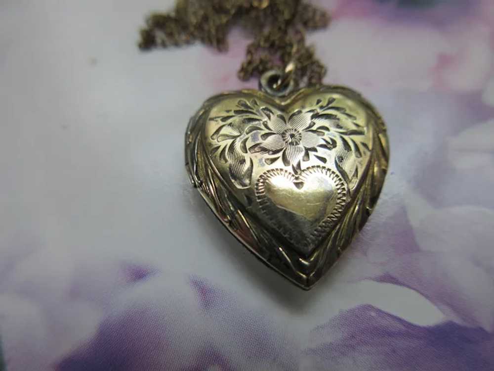 Vintage Heart Locket Necklace in Gold Fill on Sil… - image 7