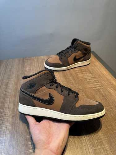 Jordan Brand Nike Air Jordan 1 Mid SE GS Earth To… - image 1