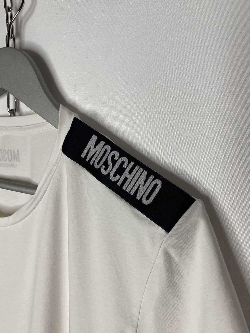 Luxury × Moschino × Vintage ✅Moschino Luxury T-Sh… - image 4