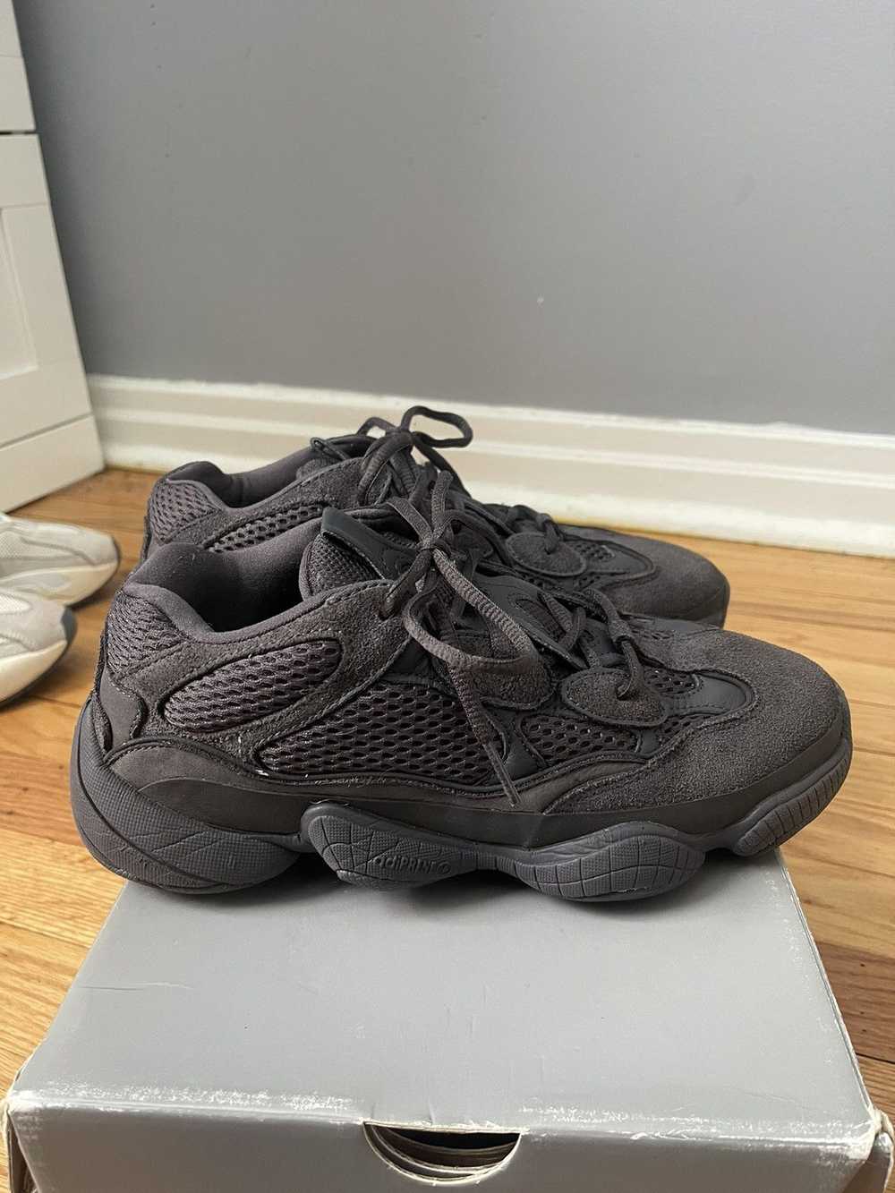 Adidas × Yeezy Season Yeezy 500 Utility Black - image 3