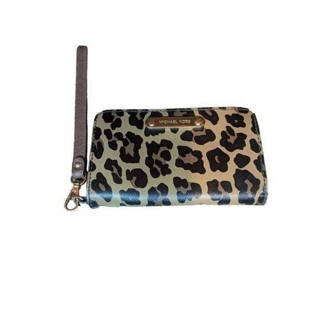 Michael kors wallet clutch leopard print - image 1