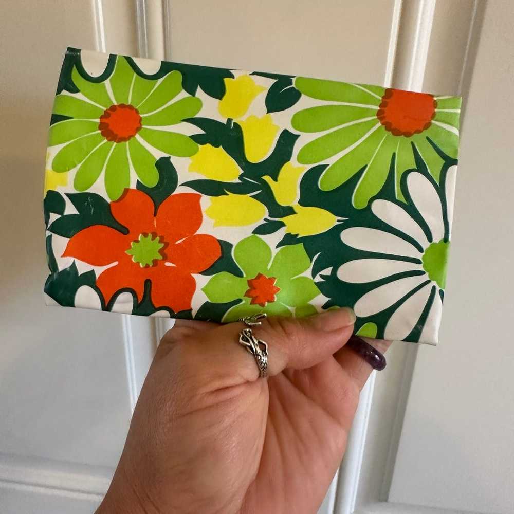 Vintage Retro flower power zipper pouch bag - image 3