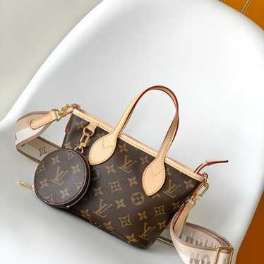 Louis Vuitton shoulder bag - image 1