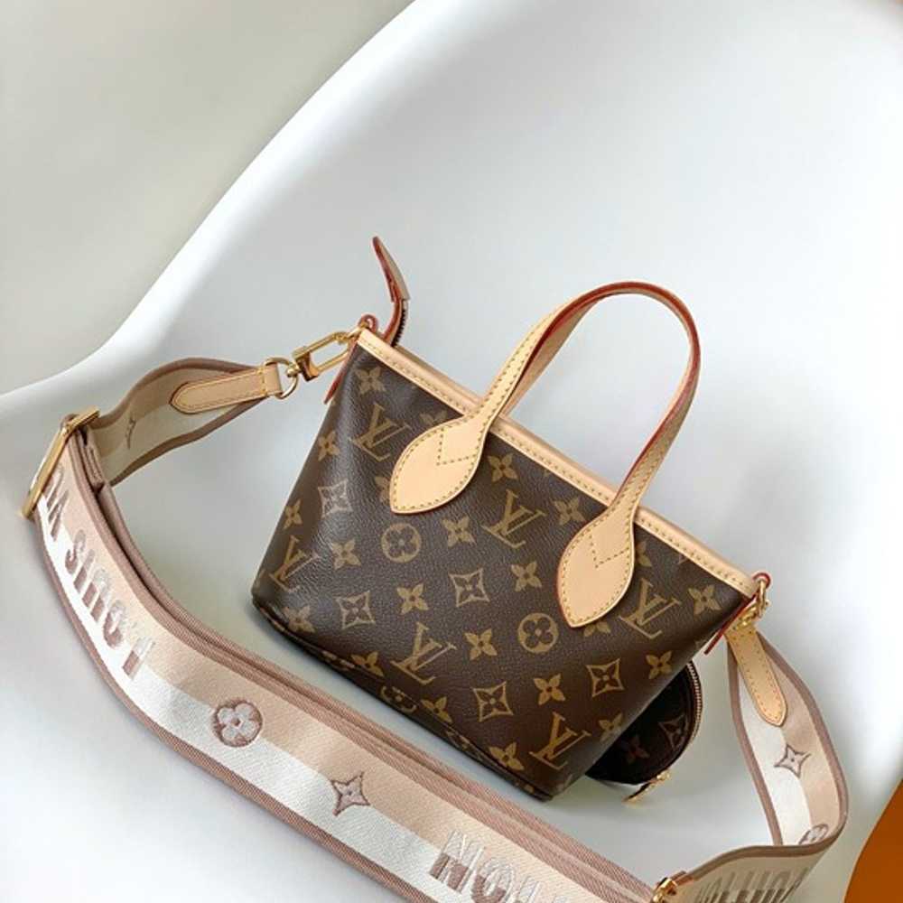 Louis Vuitton shoulder bag - image 4