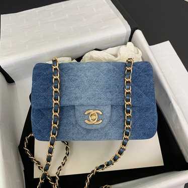 Chanel shoulder bag