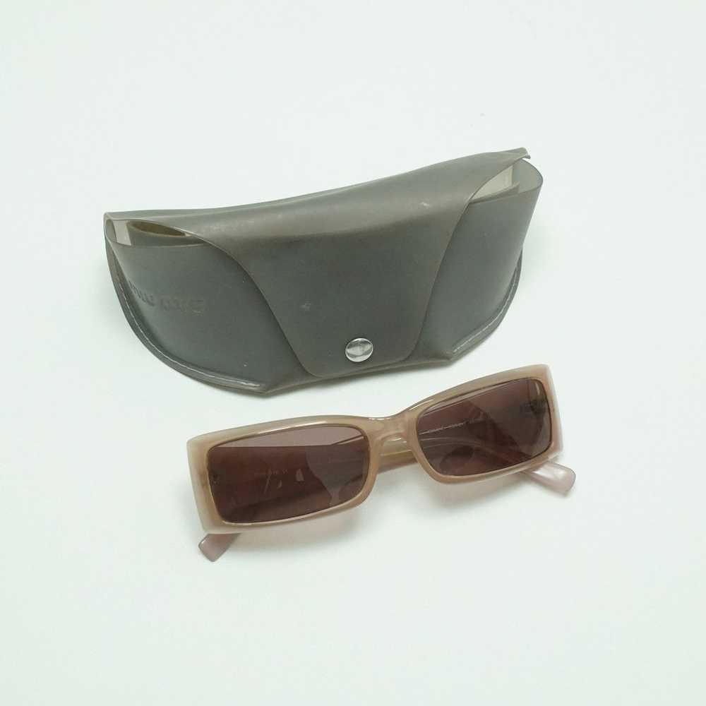 Miu Miu × Vintage Miu Miu Womens Sunglasses - image 9