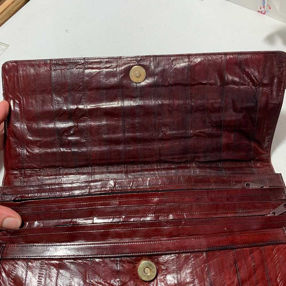 VINTAGE BURGUNDY EEL SKIN LEATHER CLUTCH Envelope… - image 8