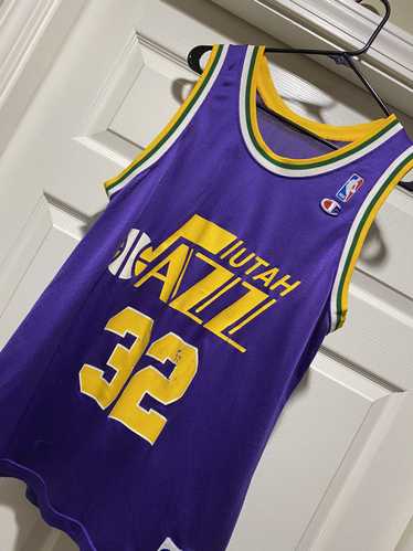 Champion × Vintage Vintage 90s Utah Jazz Karl Malo