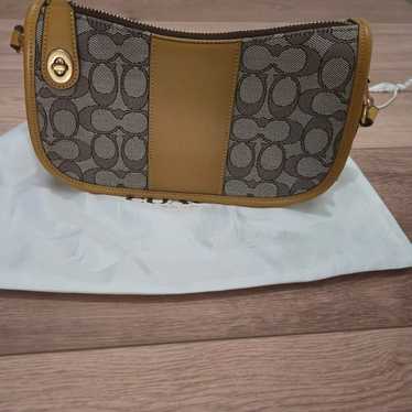 NWT Coach 1941 popular Swinger Shoulder Bag in Signature Jacquard & Glove-tanned Leather