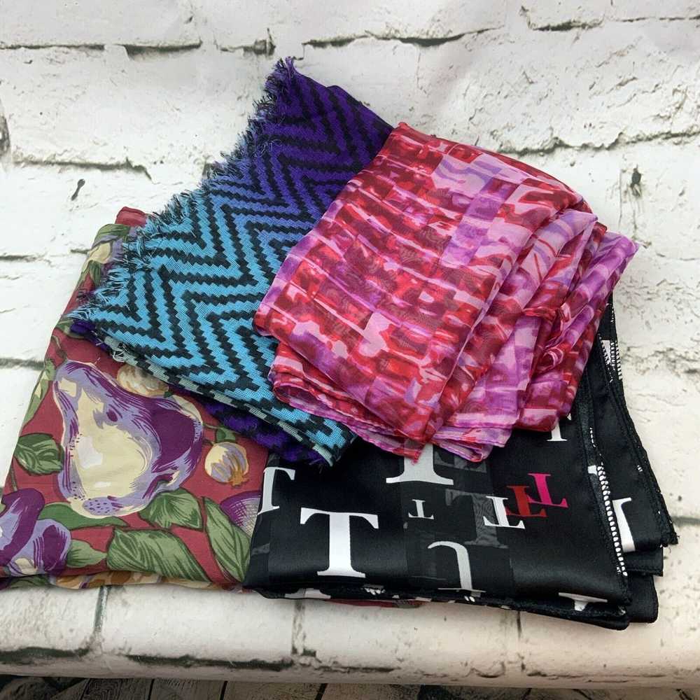 Vintage Womens Fashion Scarf Head Wrap Lot Of 4 T… - image 1