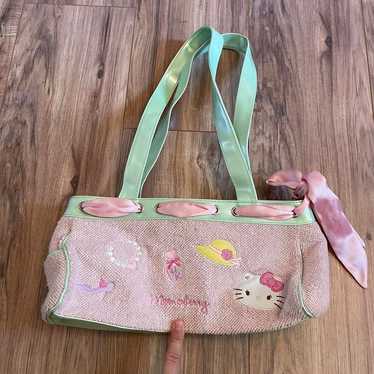 2004 buy hello kitty bag