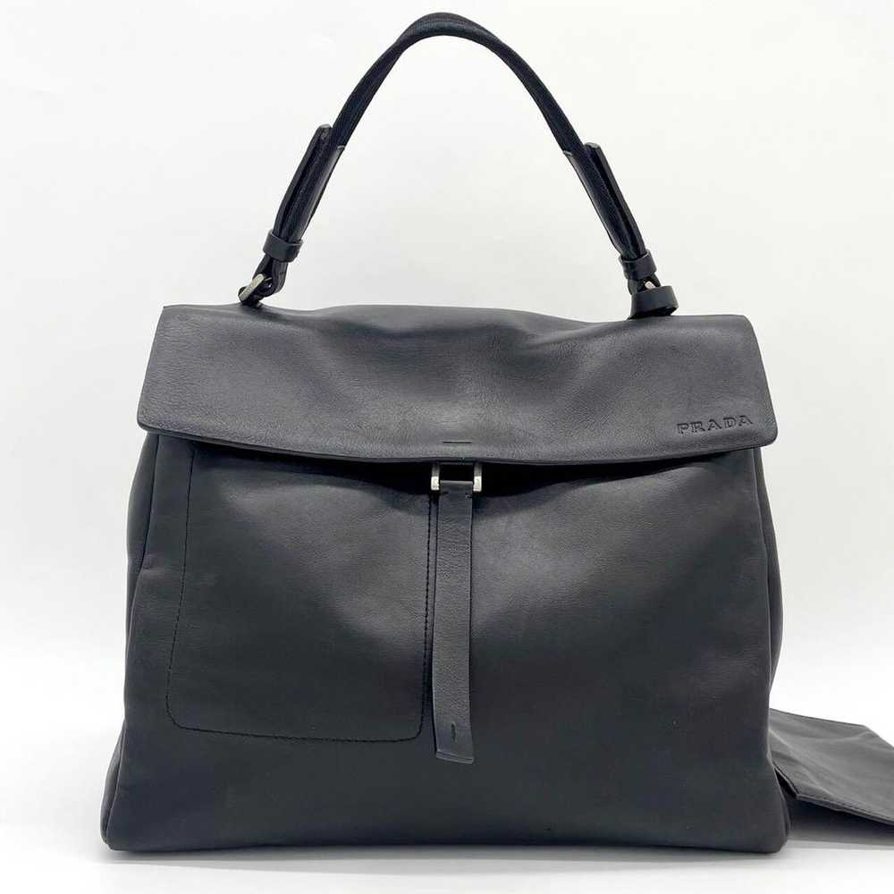 Excellent condition PRADA leather handbag with po… - image 2