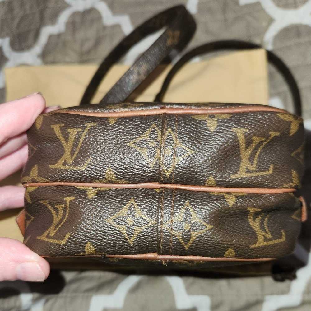 Vintage Louis Vuitton Amazon Bag w/COA - image 6