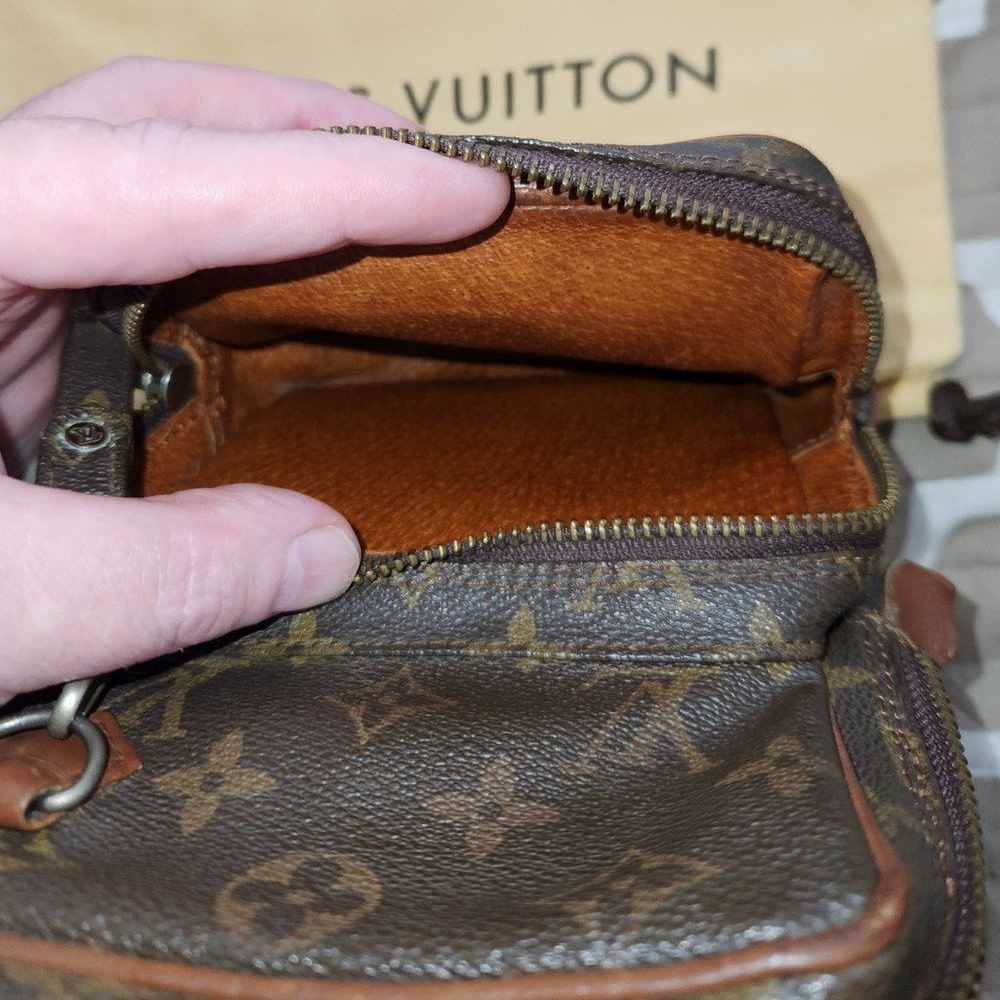 Vintage Louis Vuitton Amazon Bag w/COA - image 9