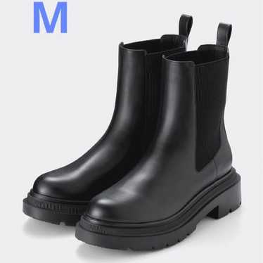 GU Light Volume Sole Chelsea Boots M - image 1