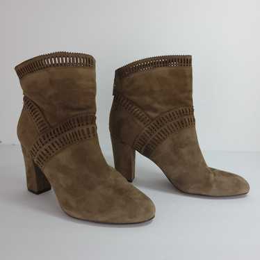 Isola Evoda Brown Suede Leather Laser Cut Detail H