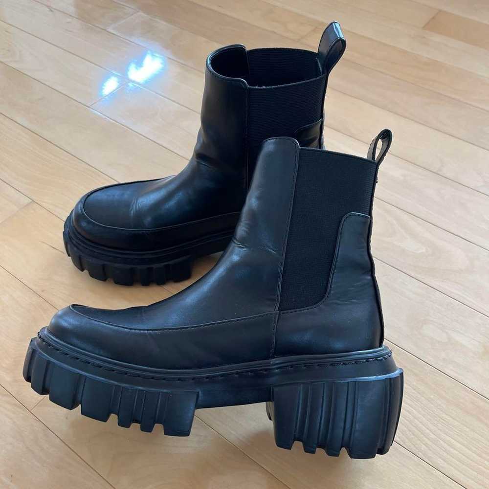 moussy Caterpillar Sole Side Gore Boots Size S23cm - image 1