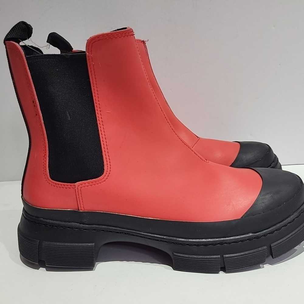 Blondo  Red Waterproof “Helga” Chelsea Boots Wome… - image 3