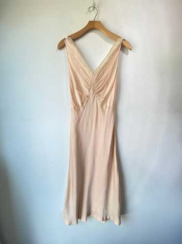 Vintage Yolande Antique Pink Silk Bias Cut Slip Dr