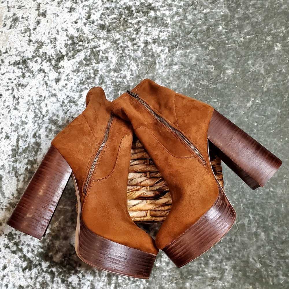 Steve Madden Hoopla Platform Brown Booties - image 3